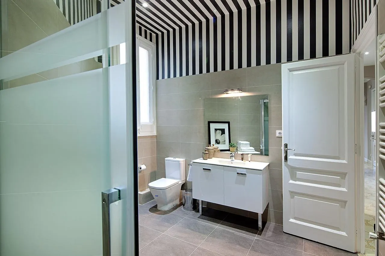 Habitat Apartments Modernista Barcelona 0*,
