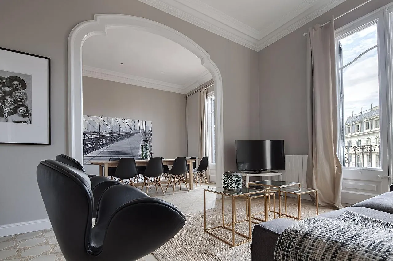 Habitat Apartments Modernista Barcelona